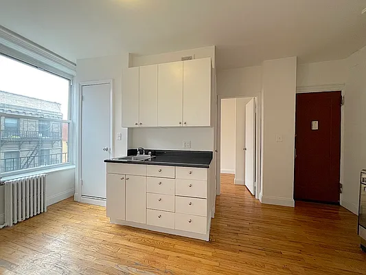 Rented by Compass | media 1