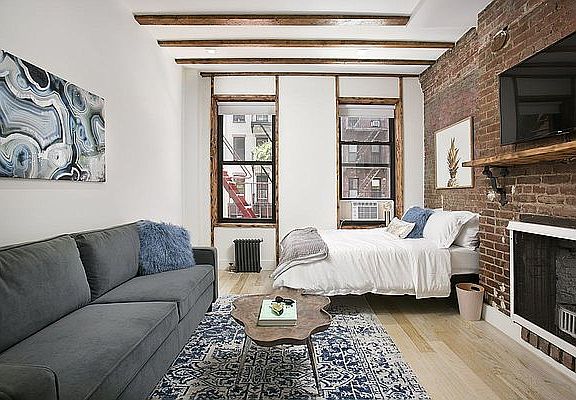 5th image of 222 E 10th St #3