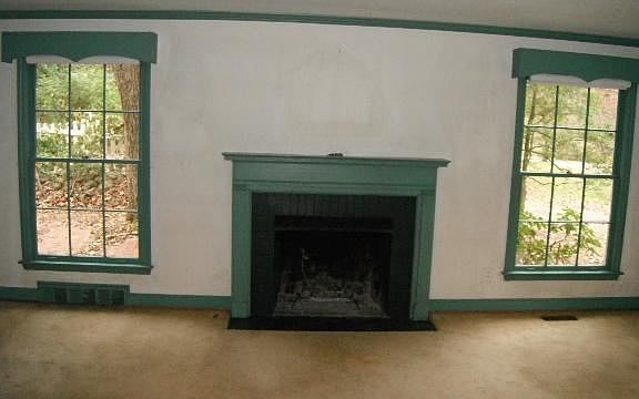 2nd image of 500 Woodland Dr