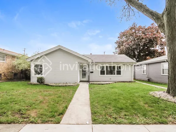 9705 S 54th Ave, Oak Lawn, IL 60453