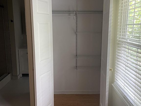 5th image of 10613 Ignatius Digges Dr #1