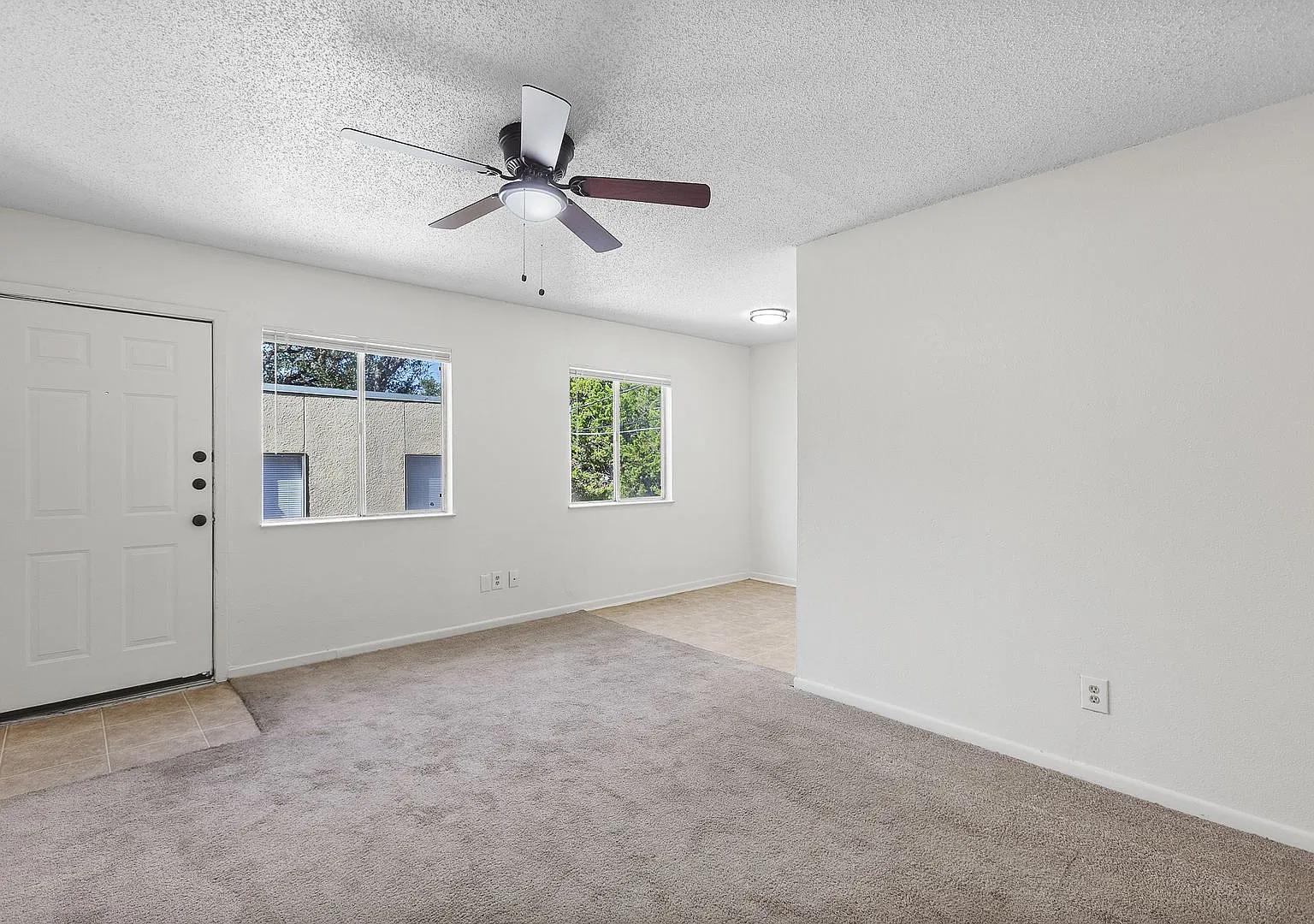 Chestnut Place Apartments — Photo 2