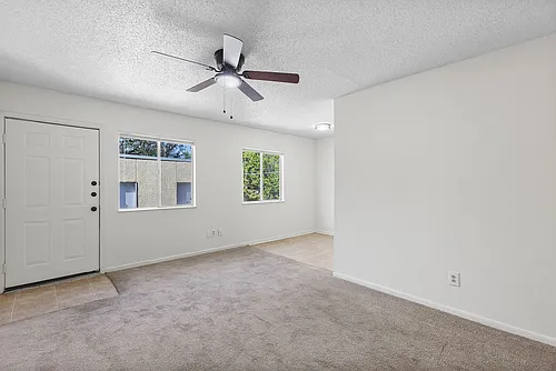 Floor plan B8