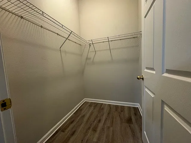 7043 Deer Lodge Cir — Photo 5