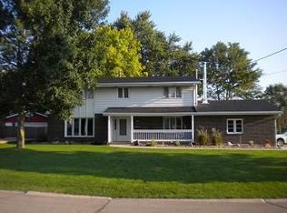 713 3rd St SE, Altoona, IA 50009