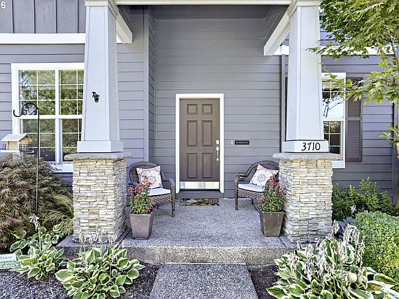 3rd image of 3710 SE Scarlet Pl