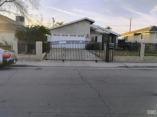 238 Clifton St, Bakersfield, CA 93307