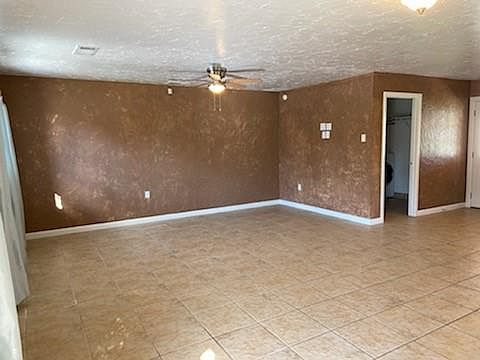 3rd image of 1604 Angel Fire Dr