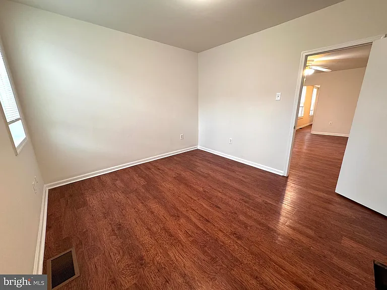 4444 Richmond St #1S — Photo 7
