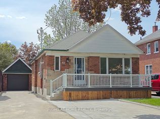92 Cadillac Ave S, Oshawa, ON L1H 5Y9