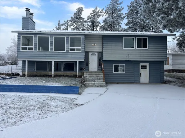 416 W Ash St, Waterville, WA 98858