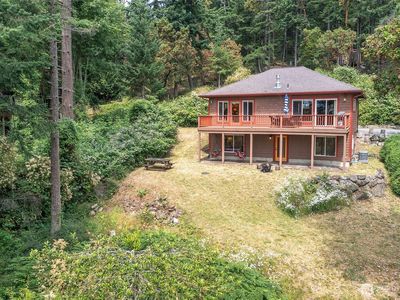 211 Geer Lane, Eastsound, WA, 98245