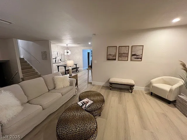 6213 Fairwood Ave — Photo 12
