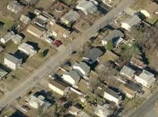 10 Queen Anne Rd, Glen Burnie, MD 21060