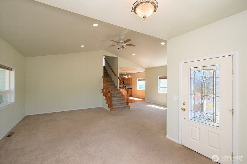 5th image of 1031 W 14th Street