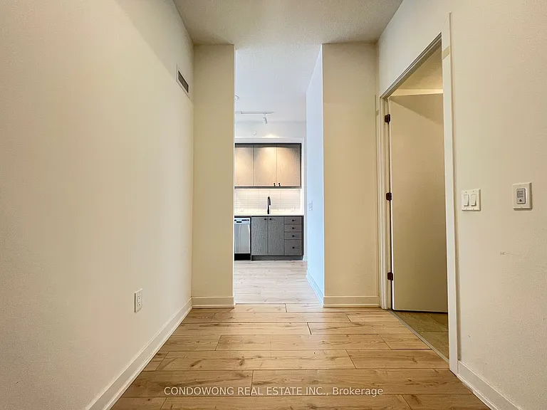 9 Tecumseth St #1206 — Photo 5