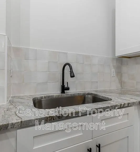 1124 Garfield St #A — Photo 14