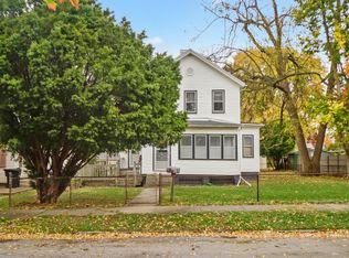 512 E Mulberry St, Bloomington, IL
