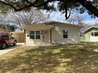 319 Dresden Dr, San Antonio, TX 78213