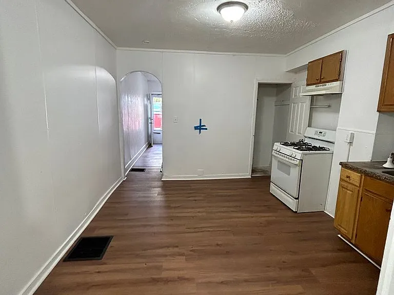 315 Federal St — Photo 6