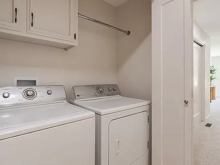 1330 Southwood Dr #2 — Photo 1
