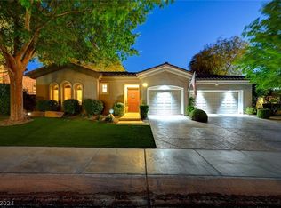 39 Desert Highlands Dr, Henderson, NV 89052