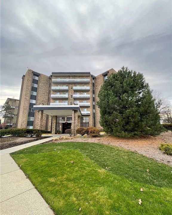2202 Acacia Park Dr APT 2419, Lyndhurst, OH 44124 Zillow