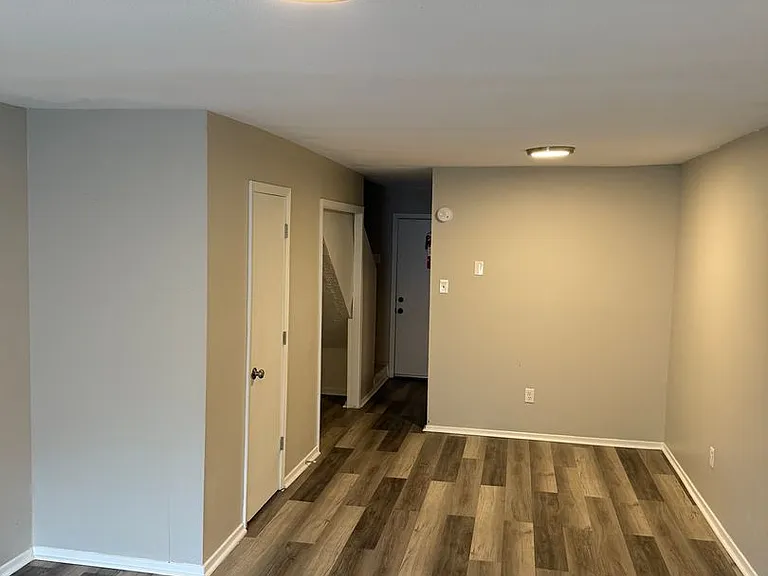 The Ridge Apartments — Photo 26