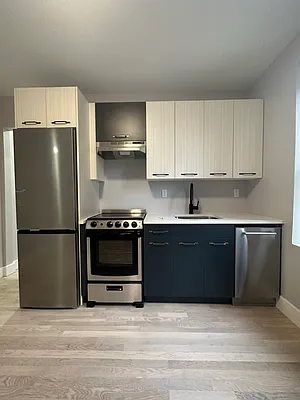 Rented by Peter R. Hungerford, LREB | media 11