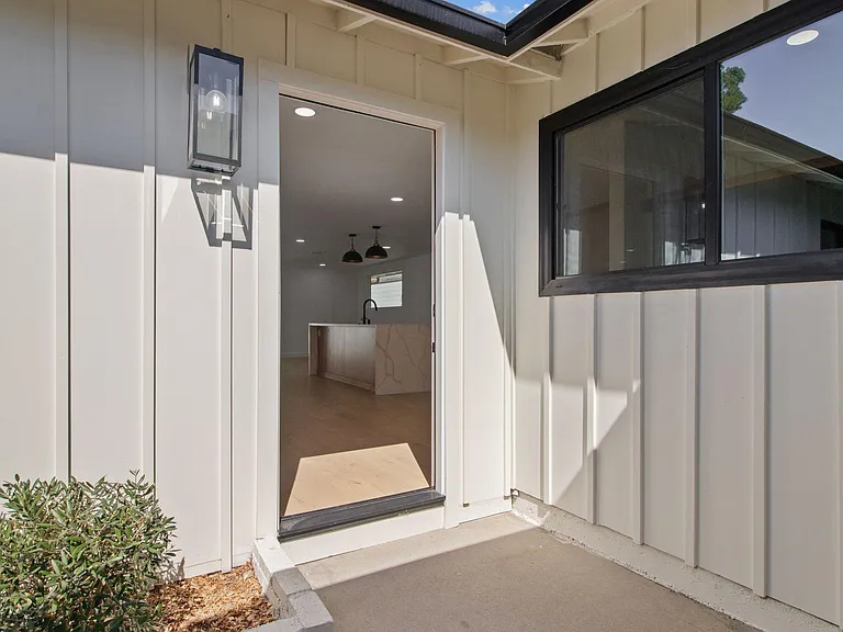 5261 Allott Ave — Photo 3