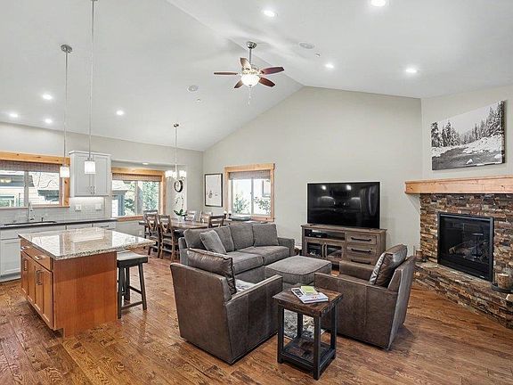 3rd image of 12903 Northwoods Blvd