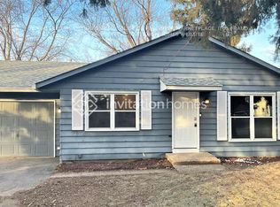 3 Woody Way, Lake In The Hills, IL 60156