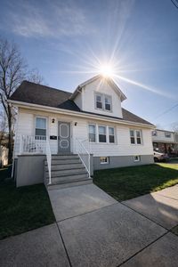 60 Chamberlain Ave #2, Elmwood Park, NJ, 07407