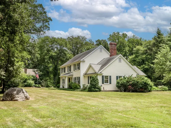 35 Vista Road, Wilton, CT 06897