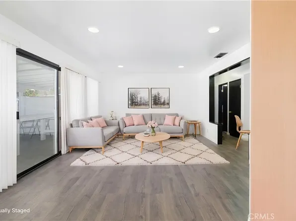 20309 Roscoe Blvd, Winnetka, CA 91306