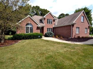 18270 San Lucas Ct, Brookfield, WI 53045