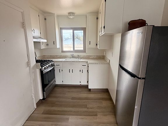3rd image of 262 Hawthorne St APT 5
