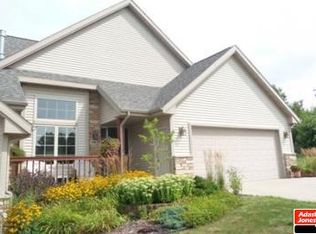 134 Hillside Cir, Fond Du Lac, WI 54935