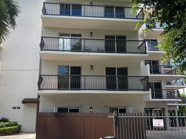 1918 Brickell Ave APT 101, Miami, FL 33129