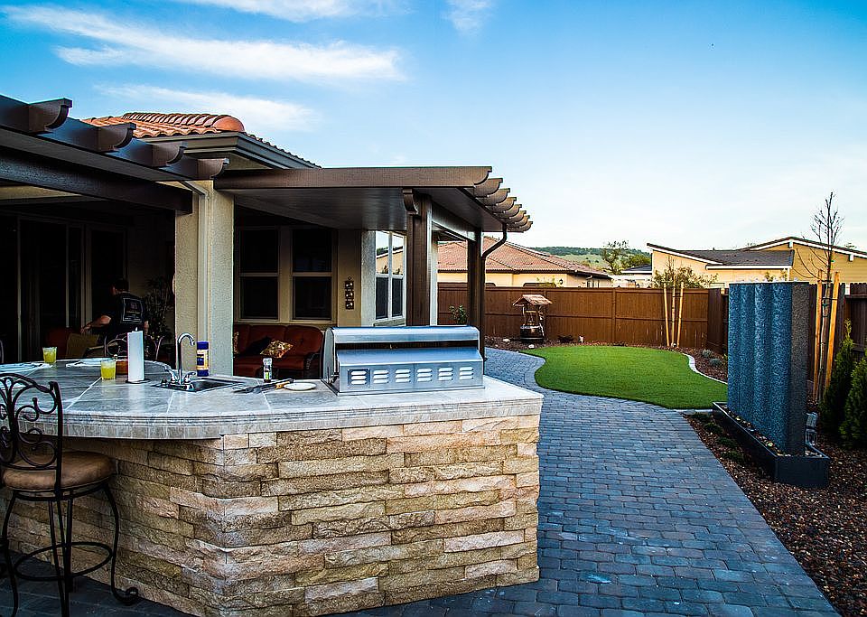 1st image of 5166 Sycamore Canyon Dr