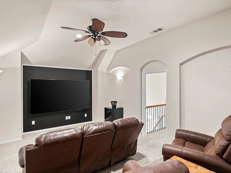 201 Barkley Dr — Photo 32