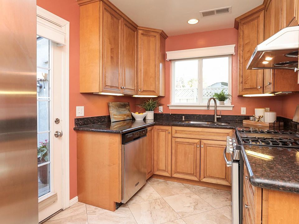 1st image of 1687 Bellomy St #1