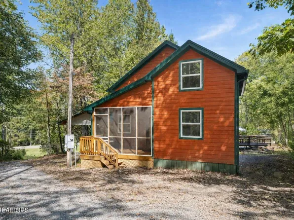 460 Sassafras Way, Cosby, TN 37722