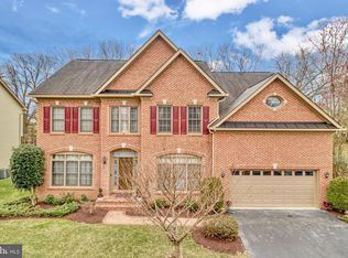 6401 Gayfields Rd, Alexandria, VA 22315