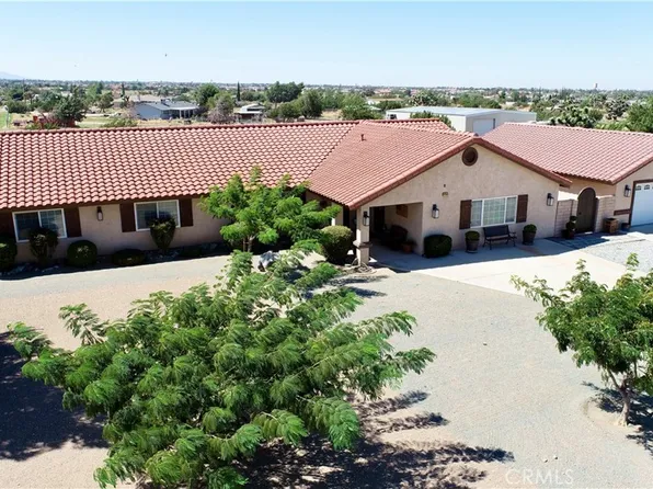 9748 Rose Dr, Oak Hills, CA 92344
