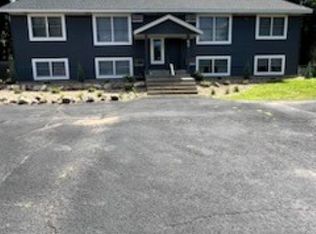 706 8th St N #2, Hudson, WI 54016