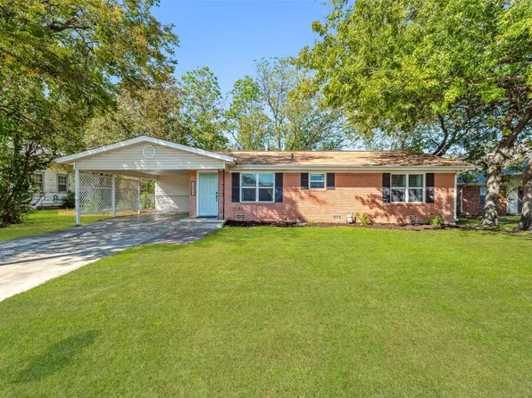 1037 W Shirley St, Stephenville, TX 76401