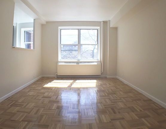 3rd image of 2225 5th Ave APT 3H