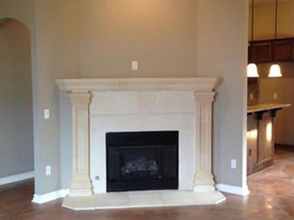 3rd image of 1423 Spoonwood Dr