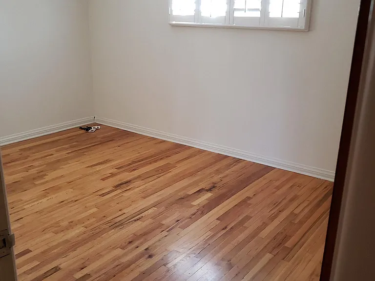 22211 Buena Ventura St — Photo 7